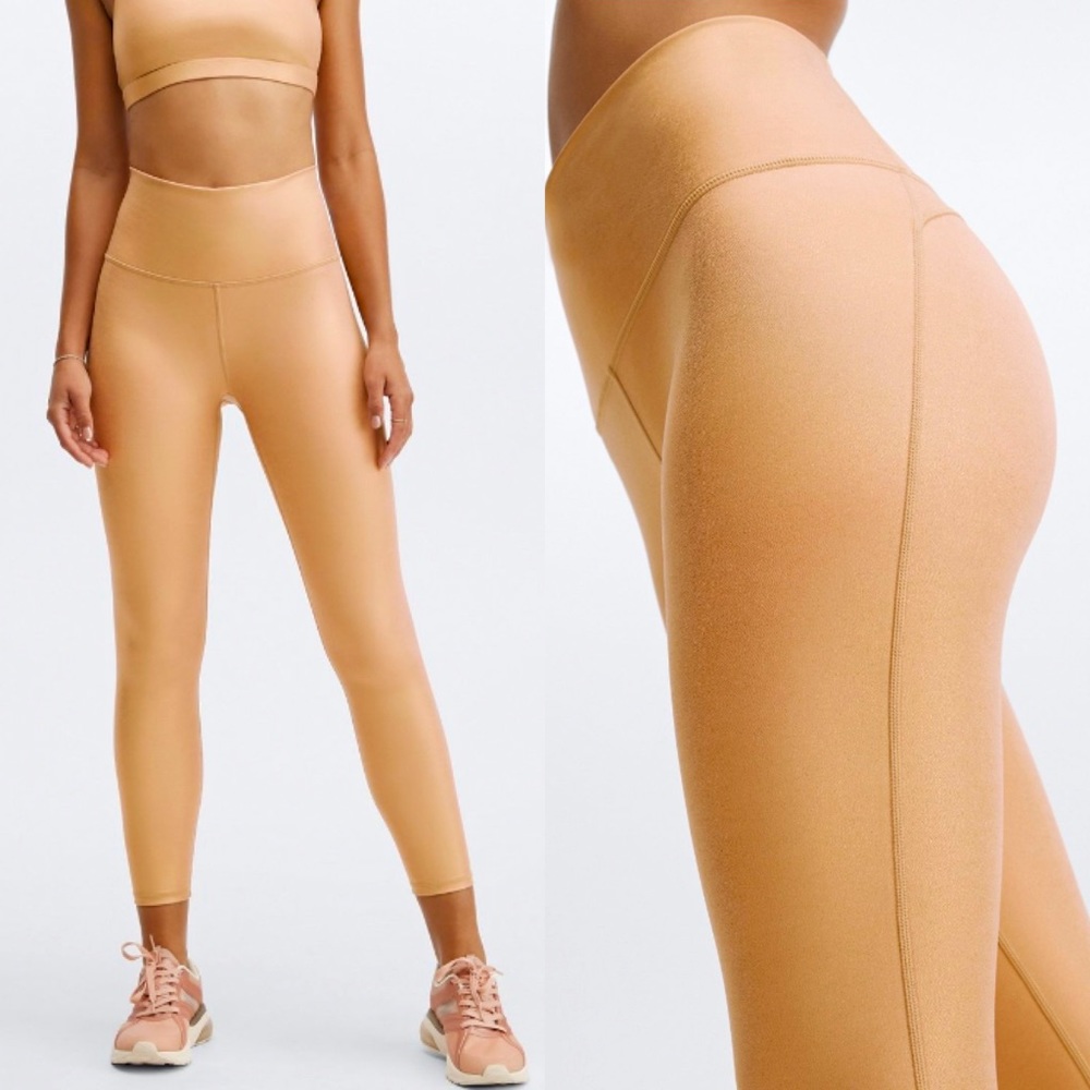 🌟Oasis Ultra High Waisted Iridescent Lux 7/8 Leggings by Fabletics ✨